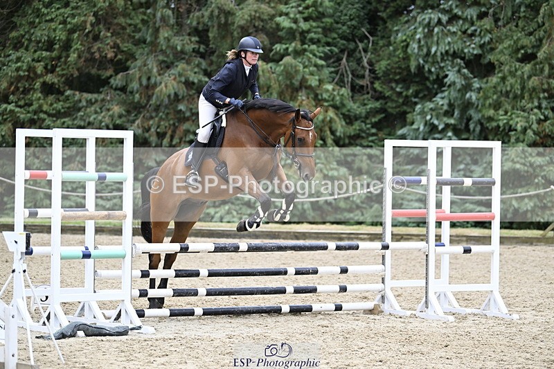 250830A-111010-05785 - Cls 21 British Novice and 90cm Open