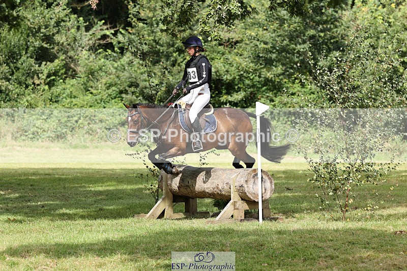 240825X-115233-32349 - 70cm XC 11.00 to 12.00