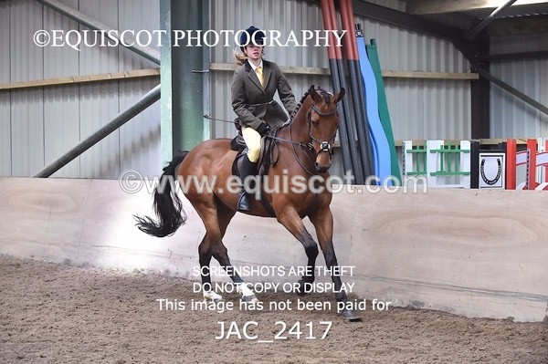 JAC_2417 - CLASS 3 Intermediate Working Hunter