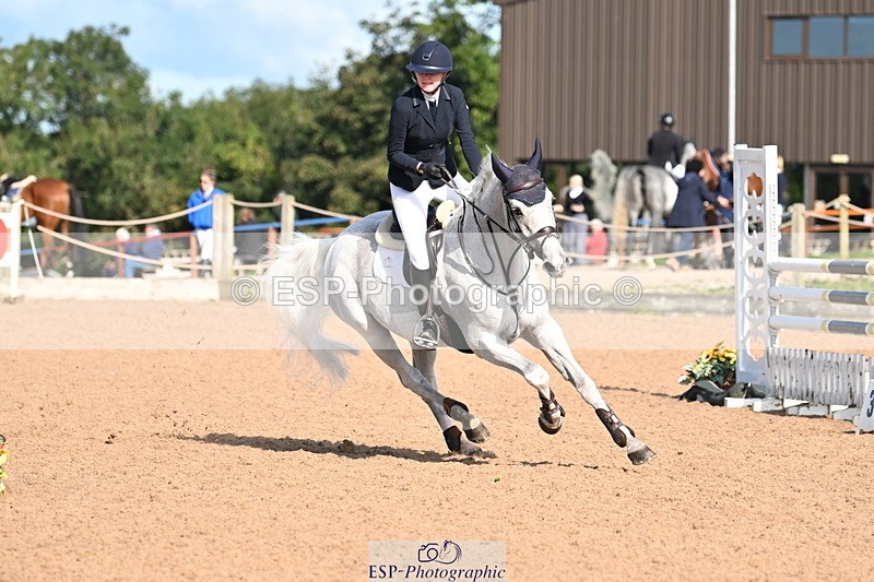 240913A-101225-03433 - Cls 13 Snr 1.05m & 1.10m Open