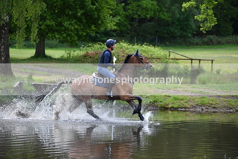 WJ5_5158 - Time 12:04 to 13:05