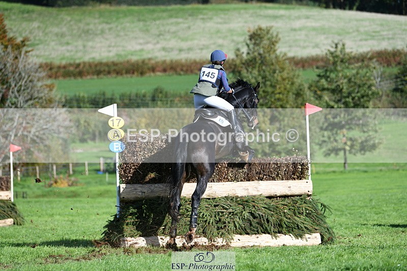 251024A-125410-11765 - B-145-Sarah.Yeaman