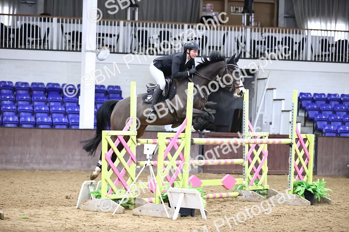 SBM_006158 - Class 18 - Senior 1.15m Open Inc Members Cup Q