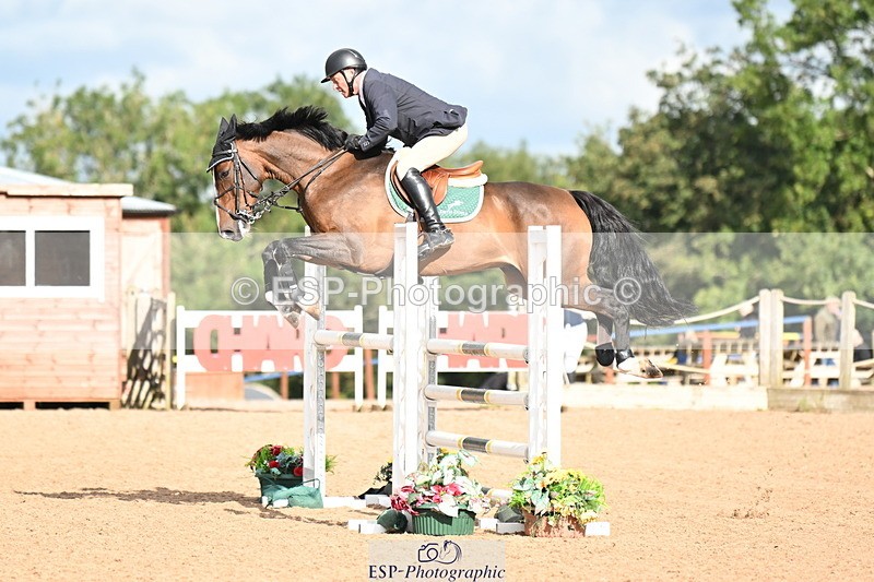 240912A-100422-00334 - Cls 1 Snr 1.05m & 1.10m Open