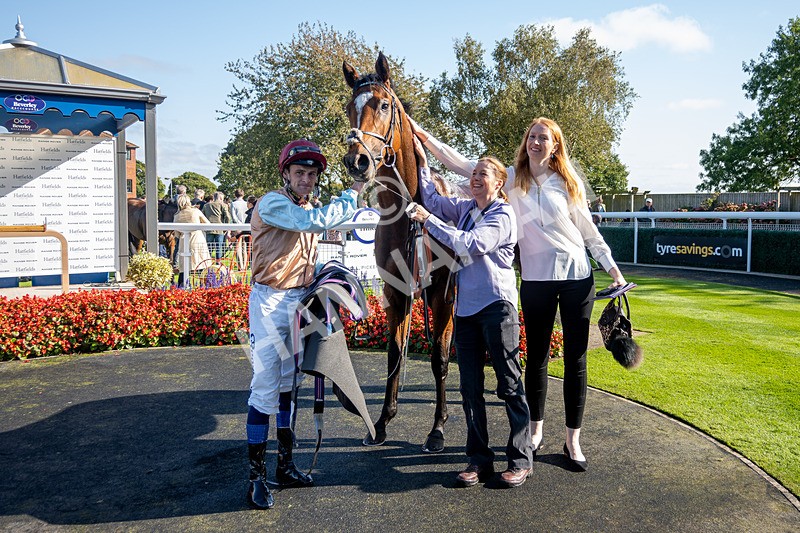 180924-Race 4-Surprised-5557