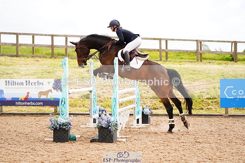 240526A-115250-07916 - Cls 26 Chard Equ 1.05m and 1.10m Grand Prix