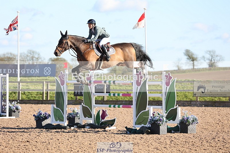 240419A-174247-09946 - Cls 10, 2 Star Big Tour 145cm  Break to End