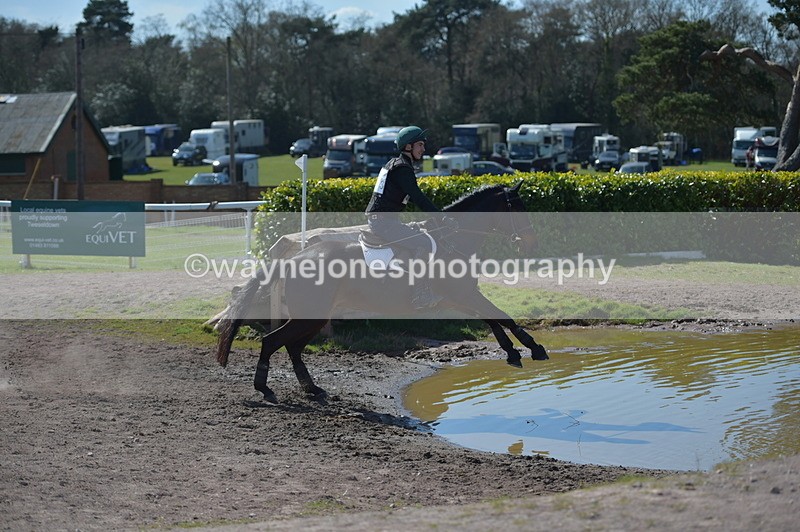 NGP_8465 - XC Time 13:35 to 13:40