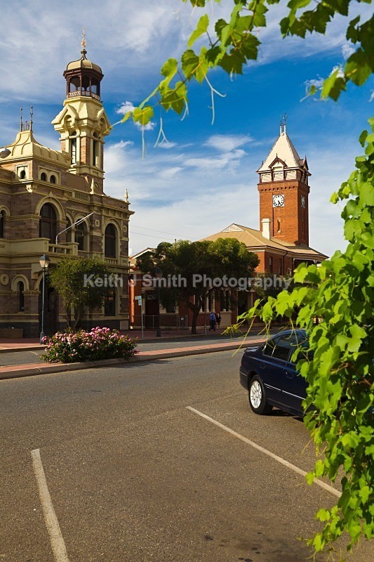 1KJS9319 RM) - Worldwide