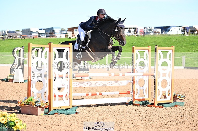 240913A-105809-03775 - Cls 14 Snr Newcomers