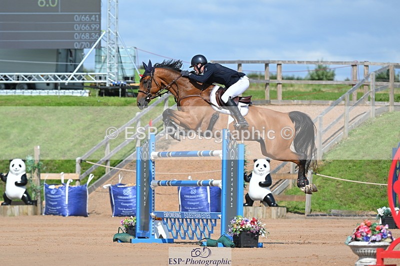 230721A-162928-07708 - Cls 10, 2 Star Big 1.45m Break to End