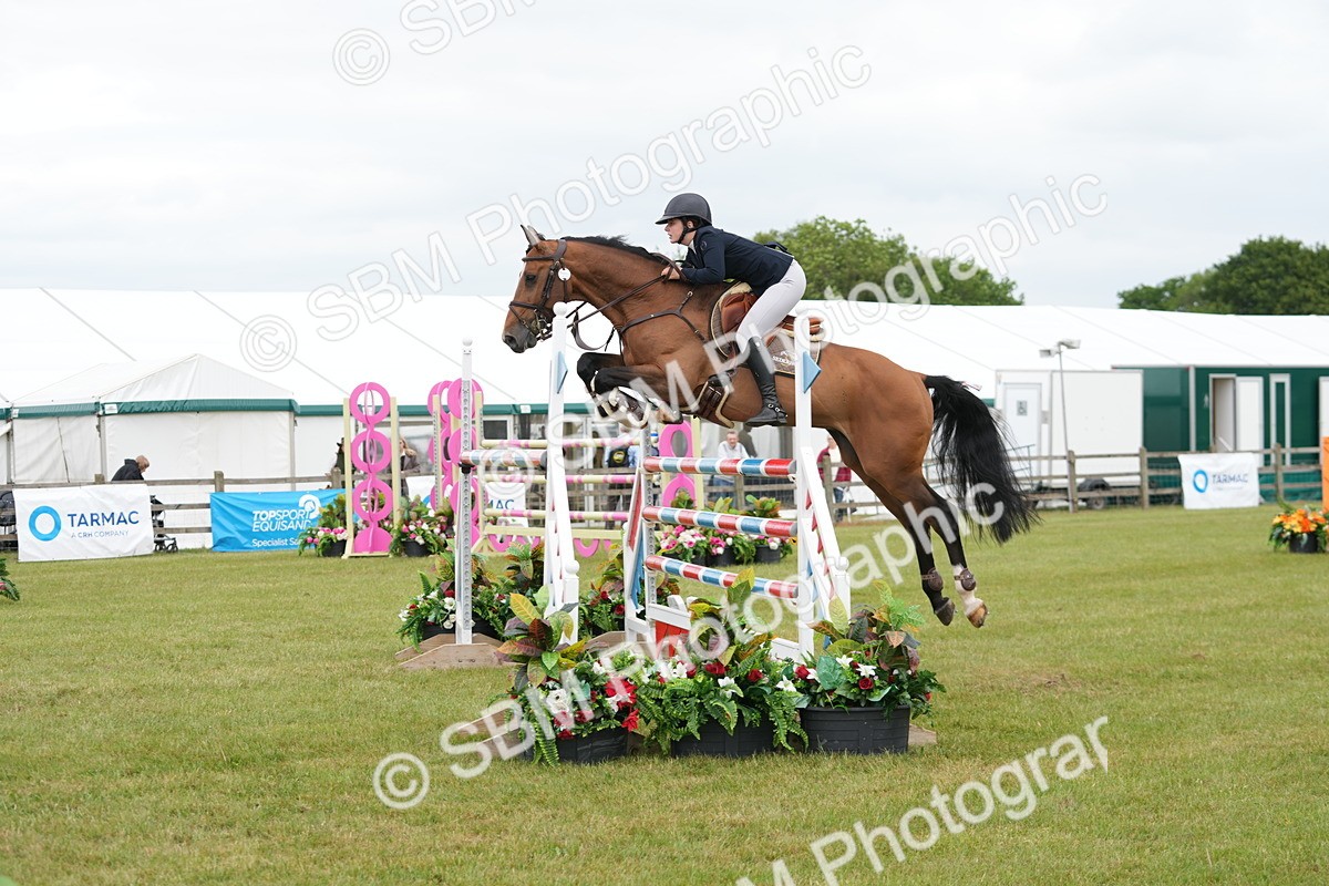 SBM_06466 - Class 202 - National 1.40m Open