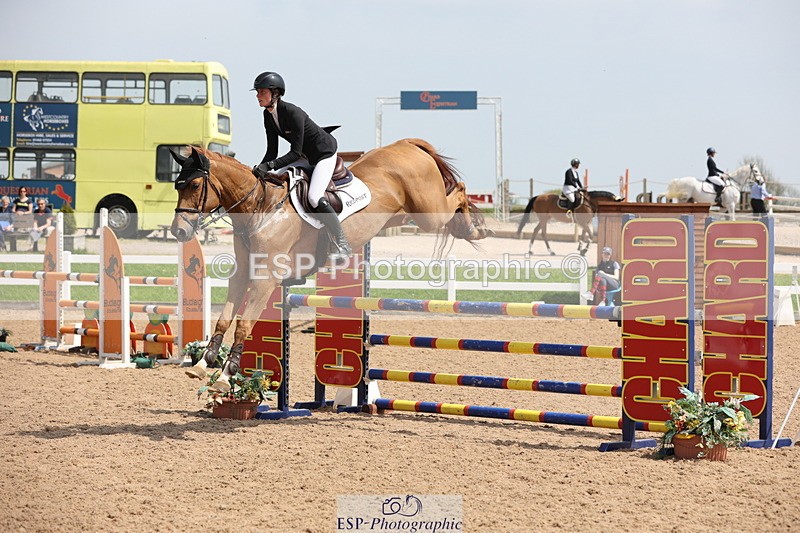 240510A-140229-07409 - Cls 17 1.05m National Am Quali