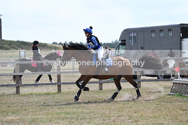 WJ7_1726 - XC Time 11:54 to 12:03