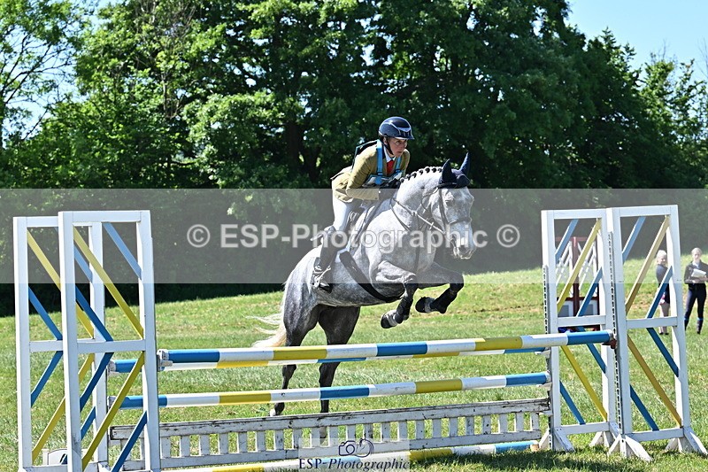 250522B-121758-01981 - 158-CRUISING.CARRA-Leigh.Smallacombe