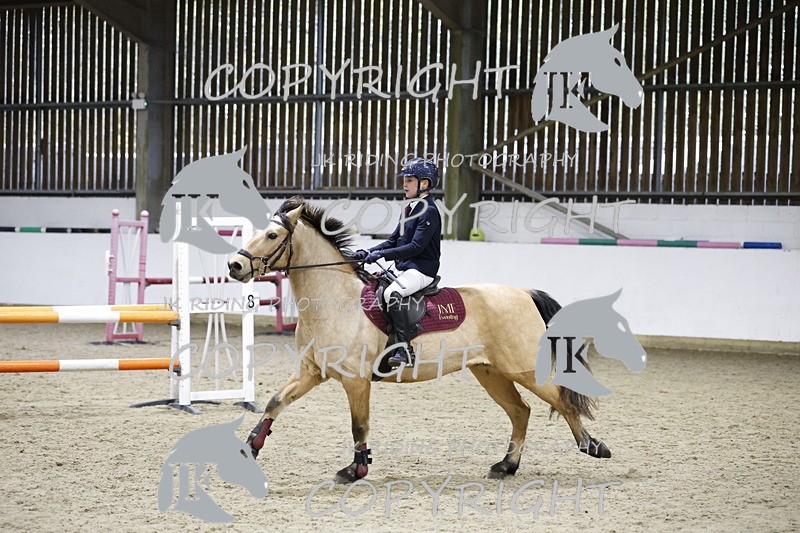 _T0A3543 - Class 8 90cm