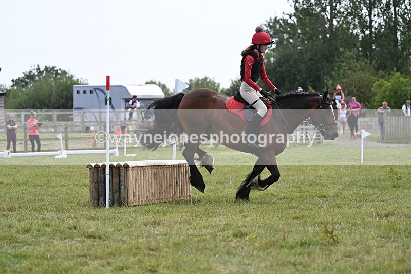 WJ7_7043 - 60cm XC Time 12:55 to 13:19