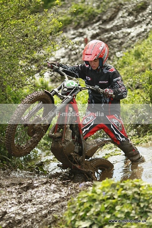 TR 060512-220 - Petit Bot - 06/05/12