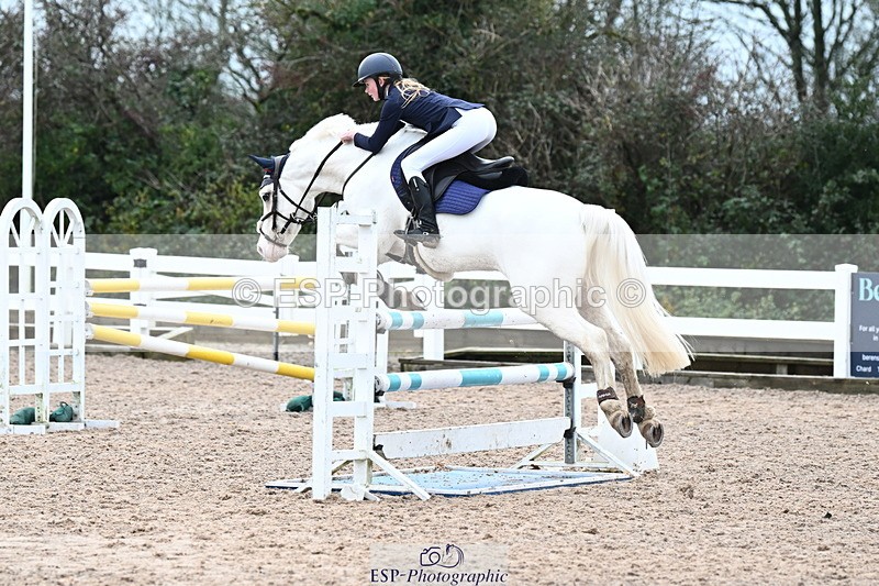 231118A-121121-01790 - Cls 6 BlueChip Pony Sapphire Qualifier