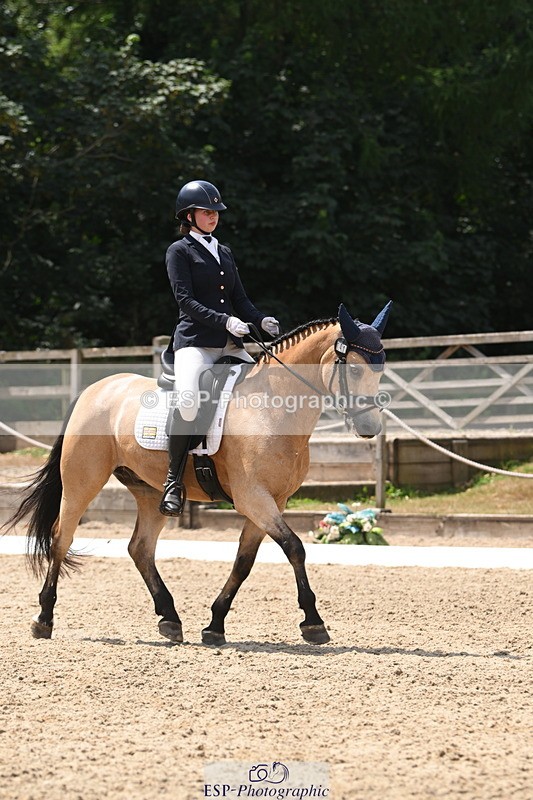 250719A-125906-05221 - 141-Chloe.Dunn-Towerhill.Shamie