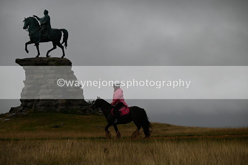 DSC_1808 - Time at Statue 12:13 to 12:32