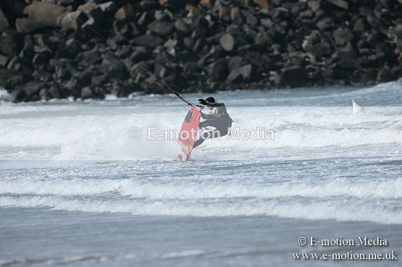 KS 020413-12 - Kite Surfing
