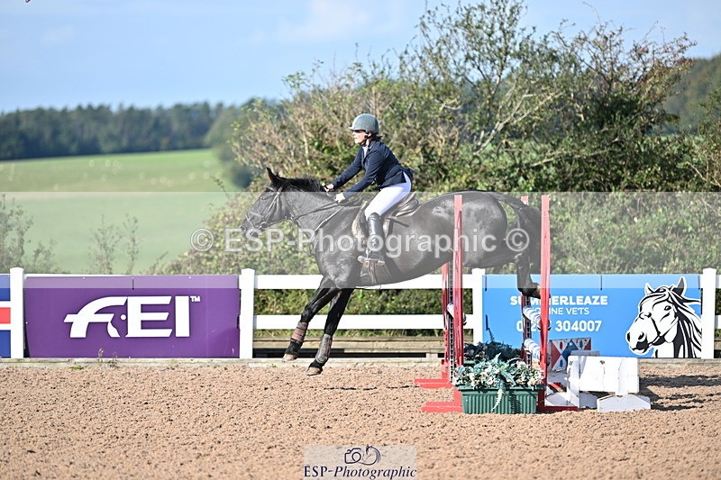 241004A-104454-01337 - Fri 07 Snr Brit Nov & 90cm Open