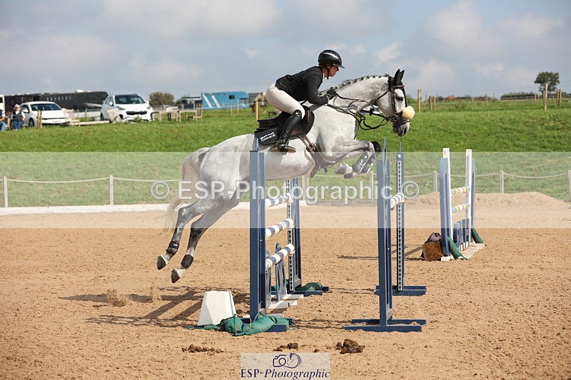 230915A-114736-01883 - Cls 2 Snr Foxhunter