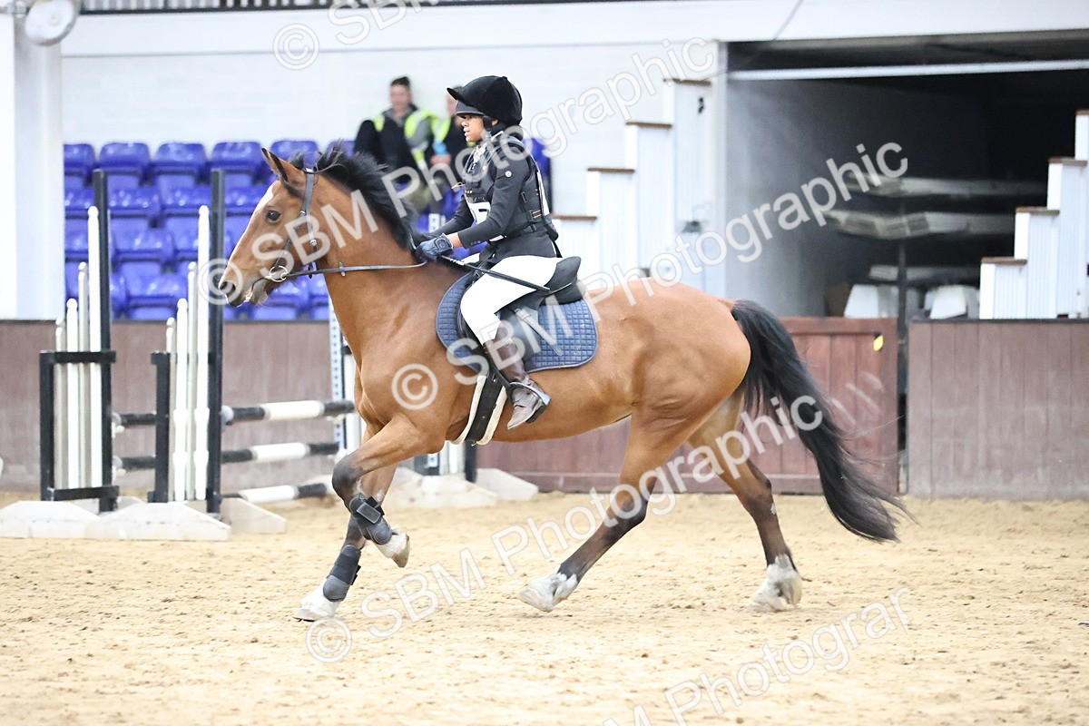 SBM_001355 - Class 5 - Henlow Veterinary Hospital 70cm