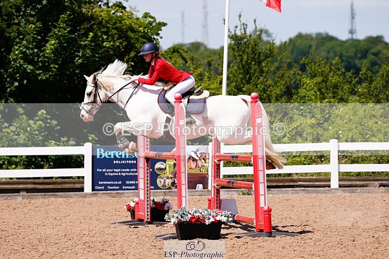 240629A-120410-05175 - Cls 18 Newcomers and 1m Open