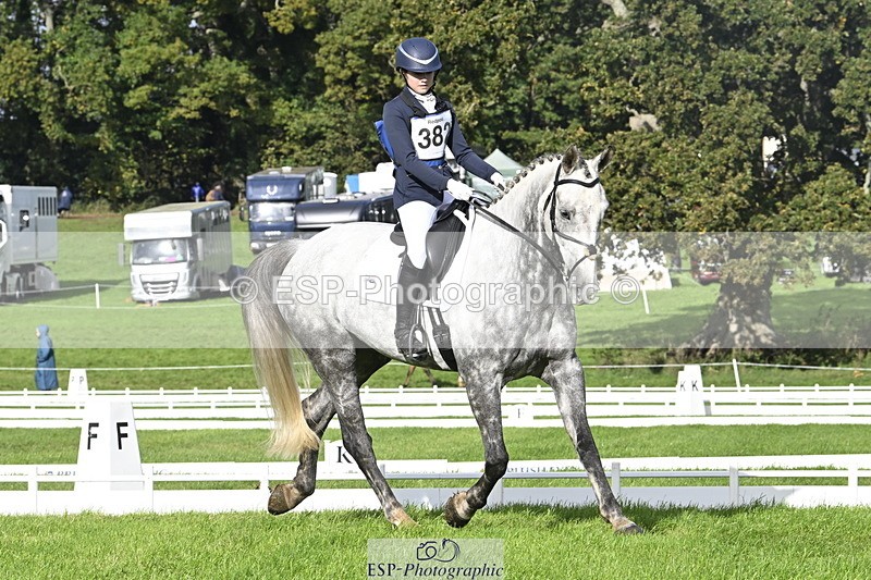 251023A-144958-04411 - E-382-Yasmin.Meredith