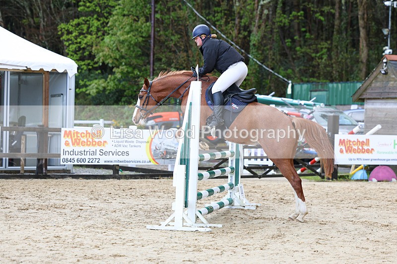 3E7A0649 - Class 4: Senior British Novice/90cm open