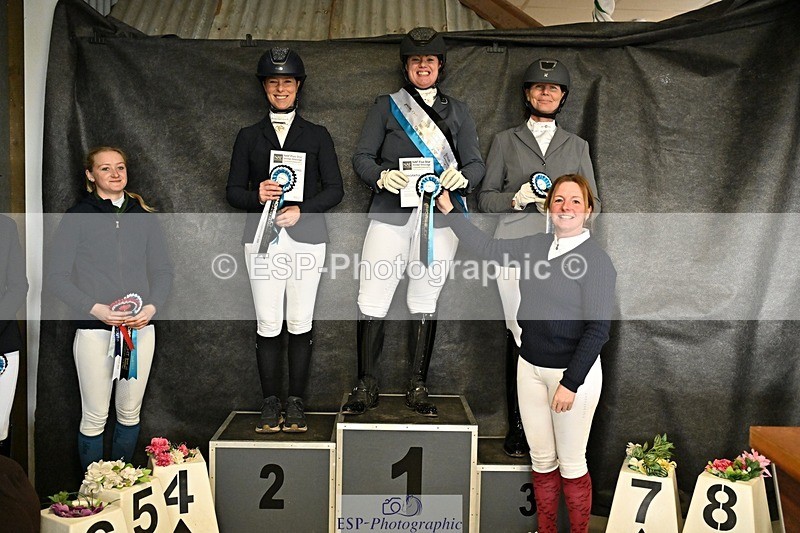 260214-144008-04390 - Cls 16 Medium Gold Presentations