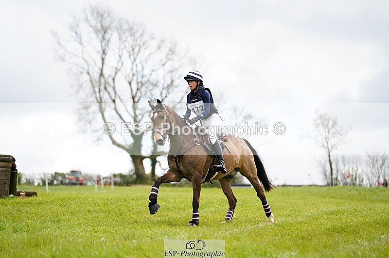 260418-111930-02427 - D-172-Neve.Webber