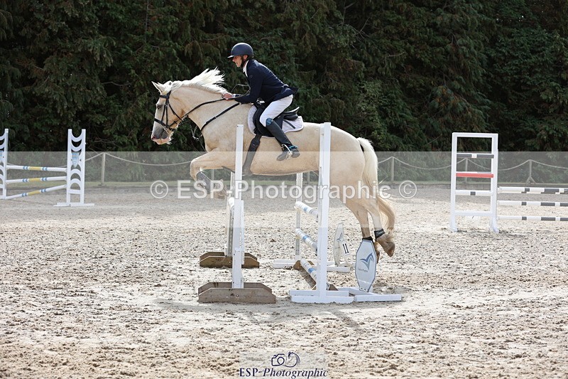 250829A-104237-01197 - Cls 7 British Novice and 90cm