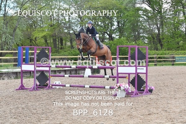 BPP_6128 - CLASS 29 SUN Senior Newcomers/ 1.10m Open