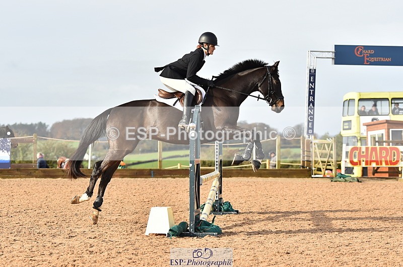 231118A-111828-01237 - Cls 20+21 Club and Schools 80cm