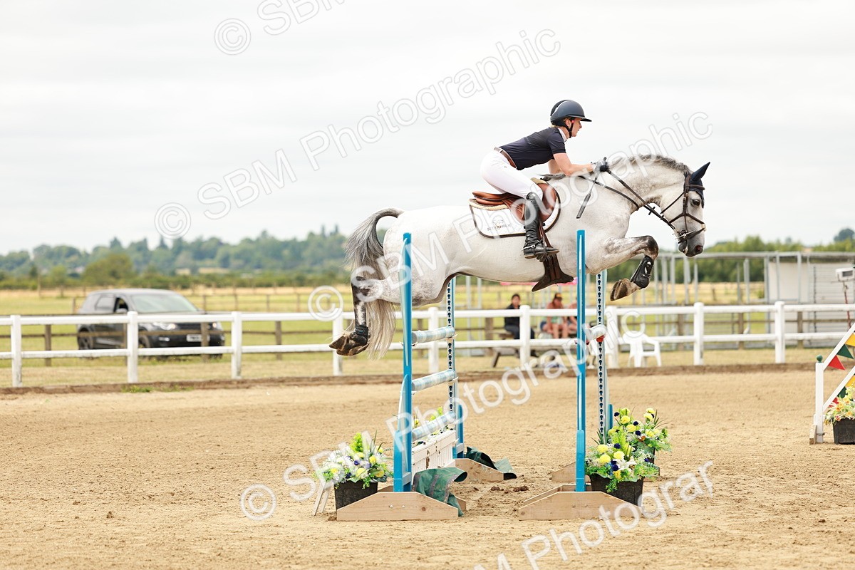 SBM_017465 - Class 21 - Senior Newcomers Championship 2d Rd