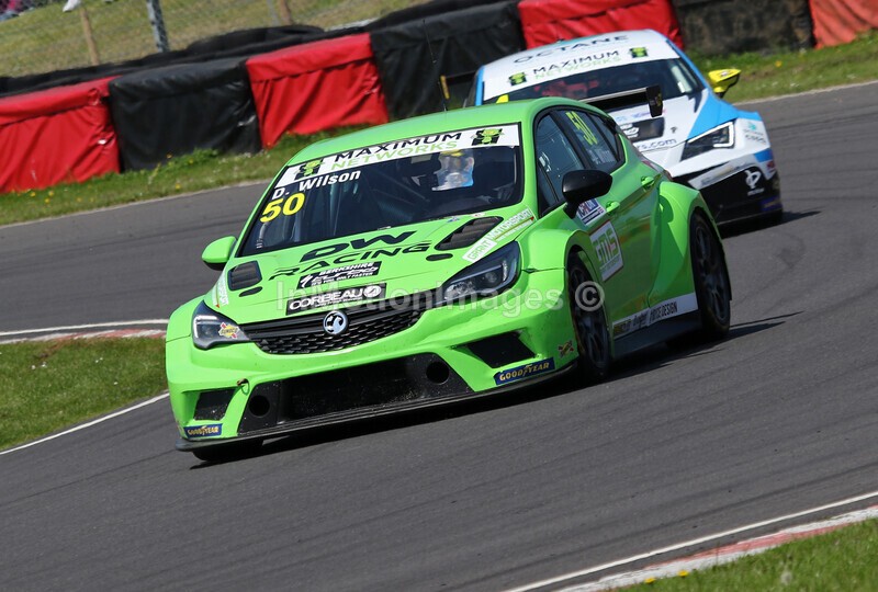  - TCT & TCR UK / VW Racing