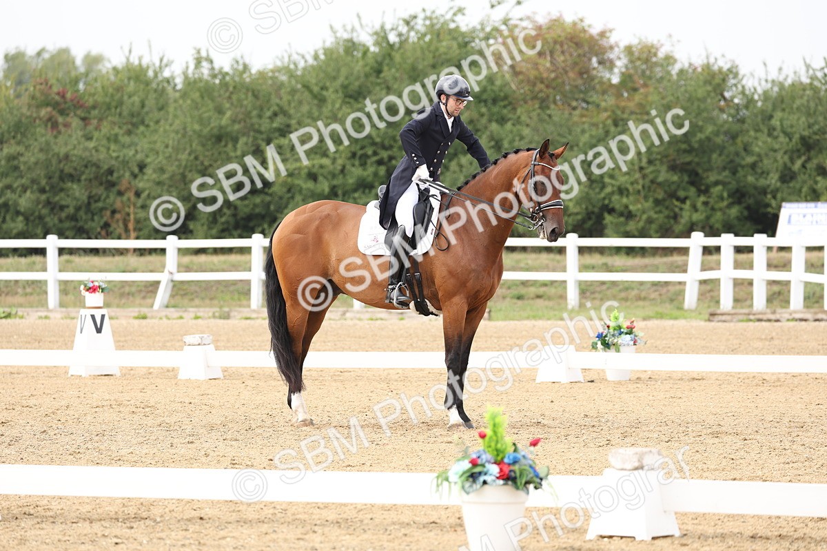 SBM_008308 - Class 10 - FEI INT I - 16.10-16.50