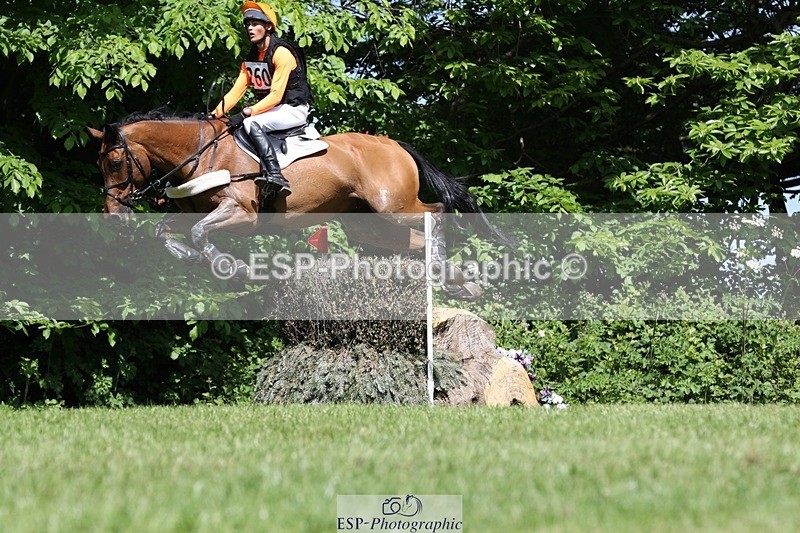 230527-105232-08902 - 260-LOW_MOOR_LUCKY-Tom_Woodward-XC