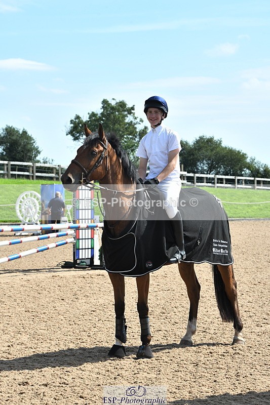 230903A-134431-04847 - Cls 15B U21 Intro 1m