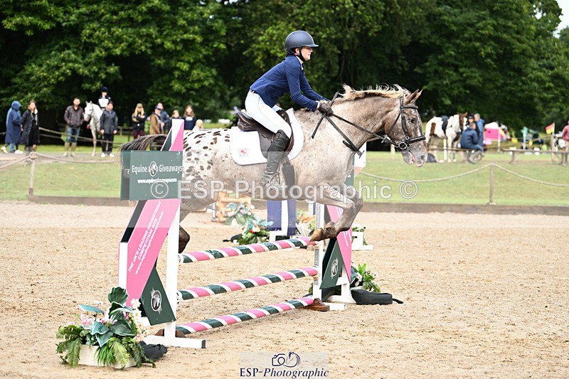 240824X-105734-25020 - 70cm Round 2 10.30 to 12.10