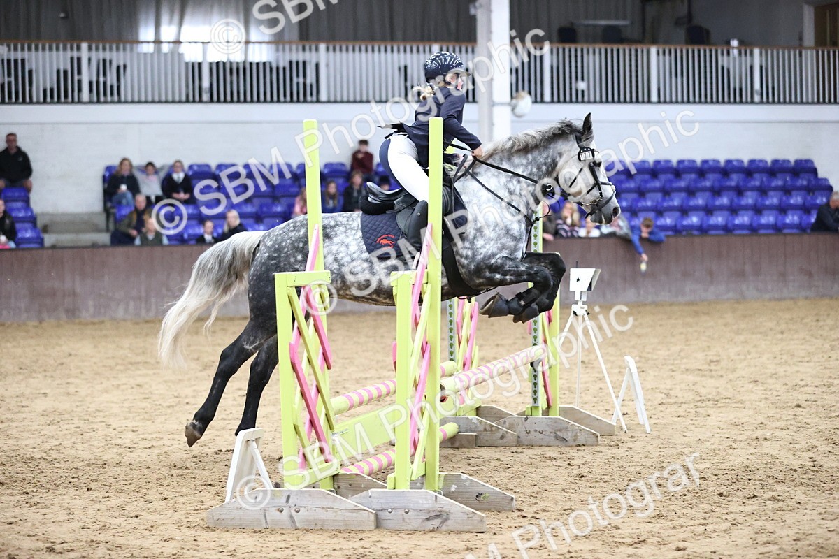 SBM_001482 - Class 5 - Henlow Veterinary Hospital 70cm