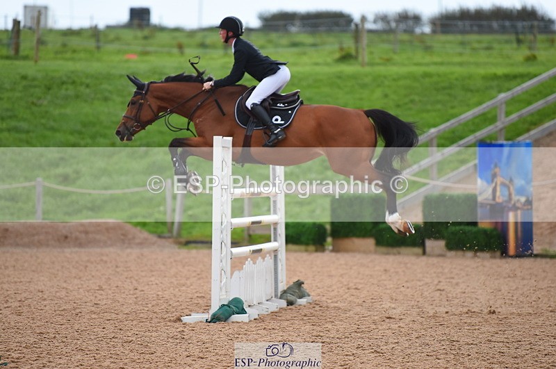 230927A-235728-00582 - Cls 6 National 1.30m