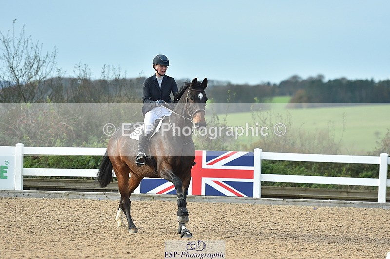 231111A-114356-01742 - Cls 11 Snr 1.05m Open