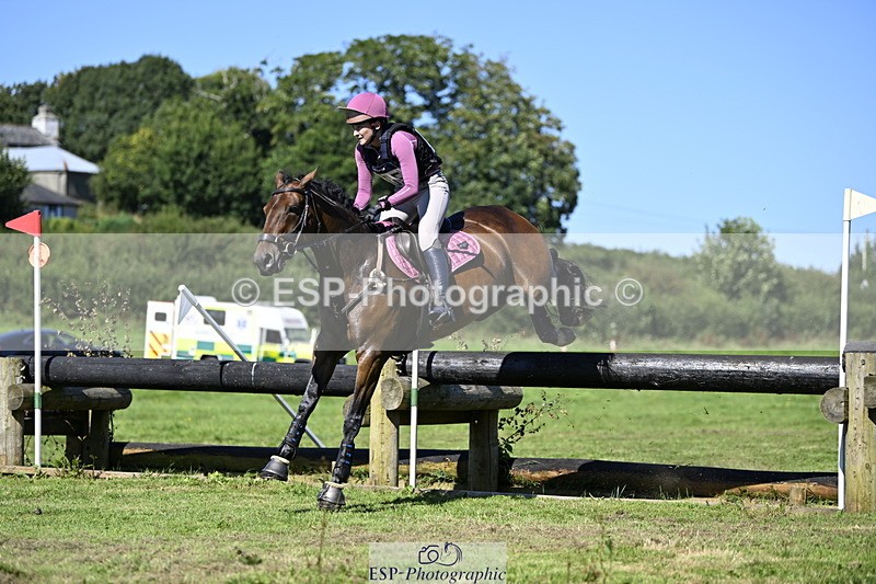 240811A-160125-05909 - 305-