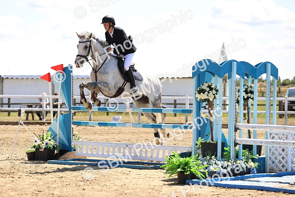 SBM_014977 - Class 15 - Senior Newcomers - 1.10m Open