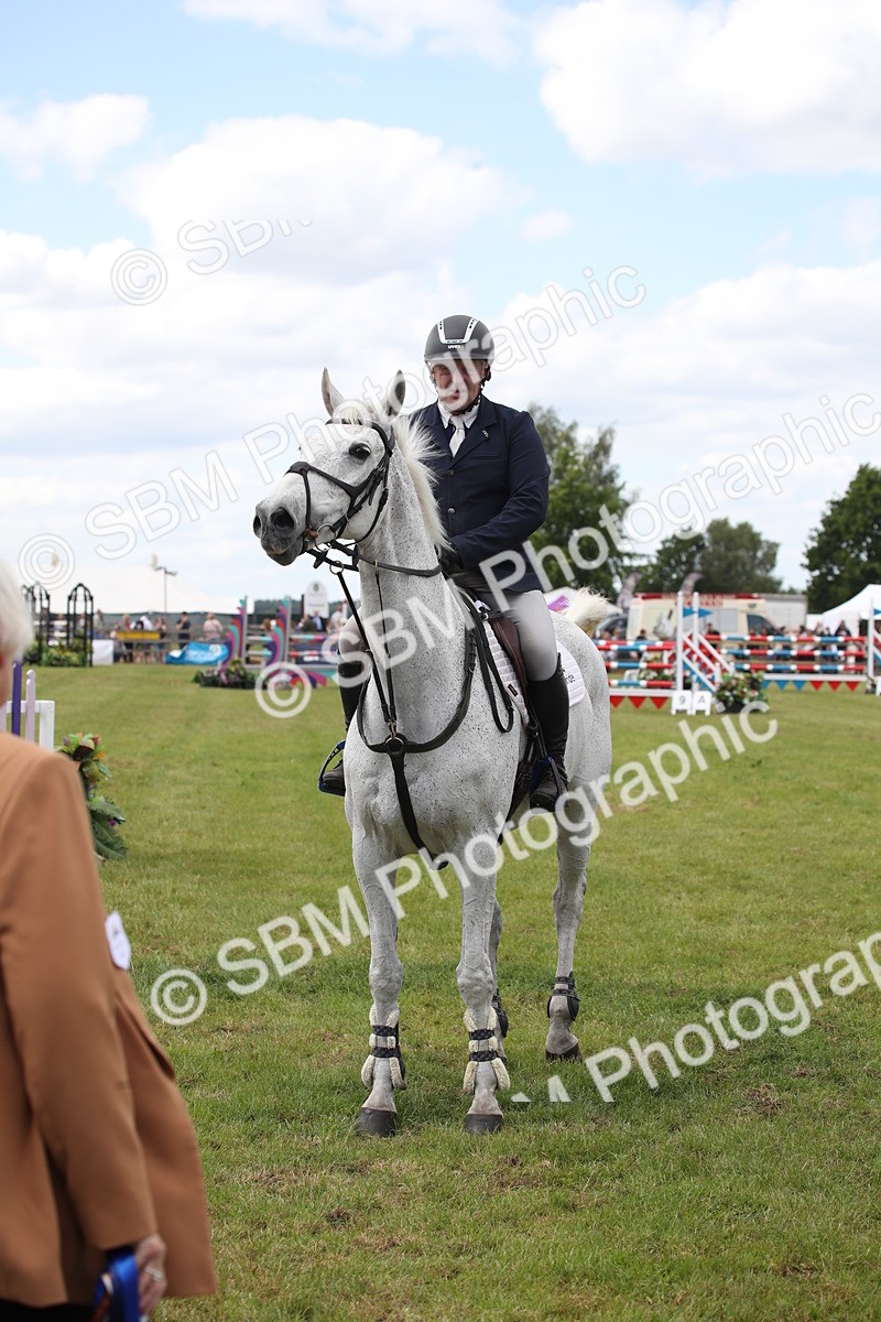 SBM_17555 - Class 208 - Senior Foxhunter 1.20m Open