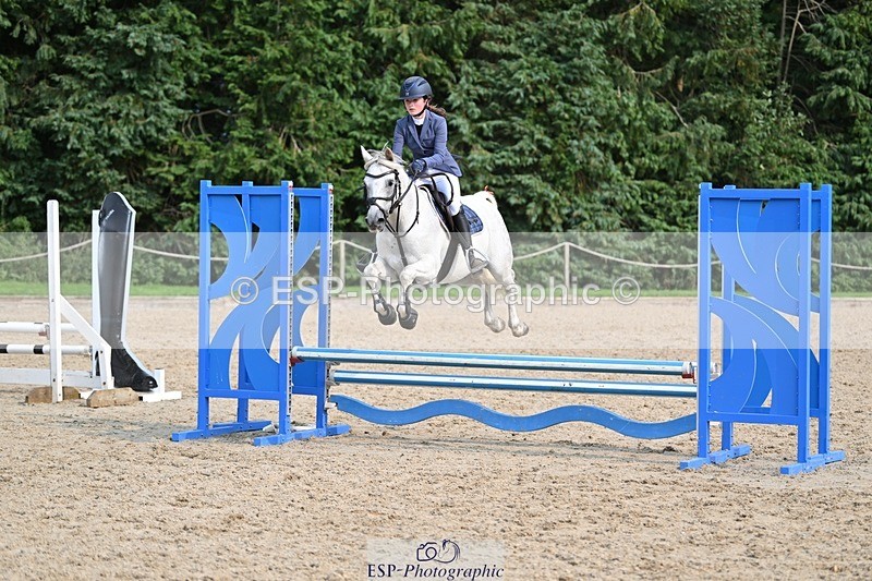 240818-161556-05364 - Cls 13 Pony Intro 70cm